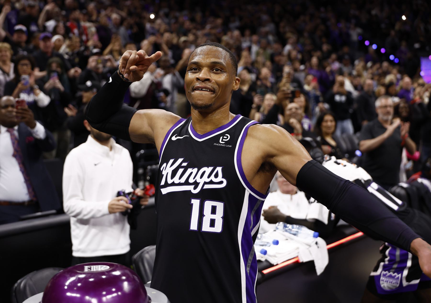 Split: Manter a intensidade de um jogo acelerado é difícil, a menos que você seja Westbrook, de 22 anos