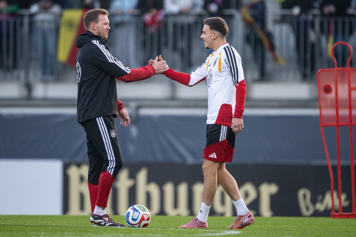 Oficial da Federação Alemã de Futebol: Marat irá para a seleção nacional Sub-21 para competir na fase de grupos da Europa Juvenil Sub-21