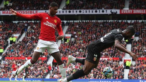 Manchester United x Lens